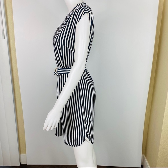 H&M Size 4 Striped Dress - Picture 3 of 8